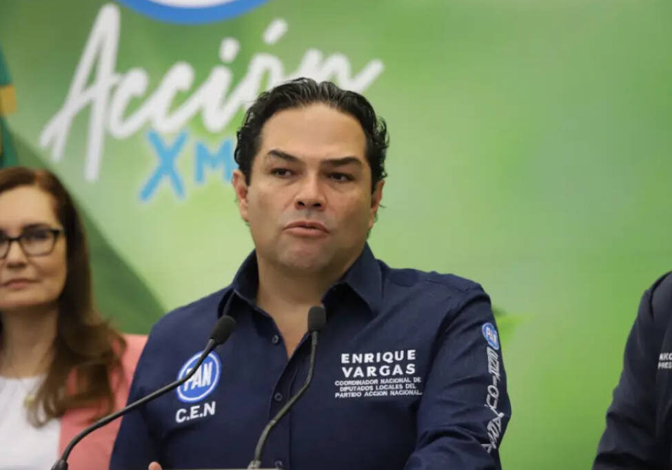 Investigan a enrique vargas por "Moches" por basura.